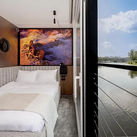 Floatel Appartement
